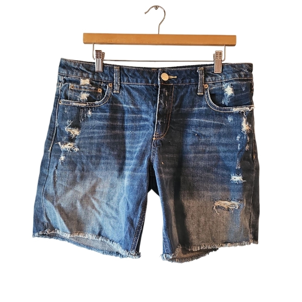 American Eagle Sz 12 Distressed Denim Shorts Fray Hem WS63